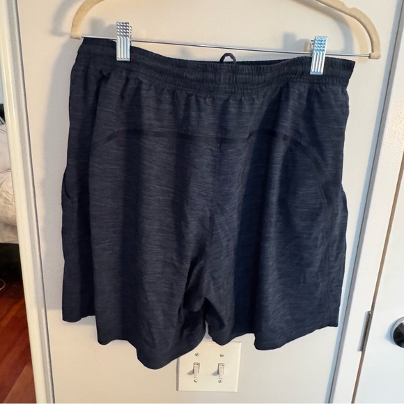 LULULEMON heathered navy blue running shorts - Picture 3 of 3